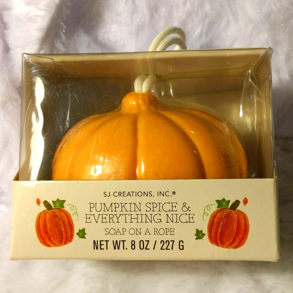 S.J. Creations| NWOT Pumpkin Spice and Everything Nice Soap On A String